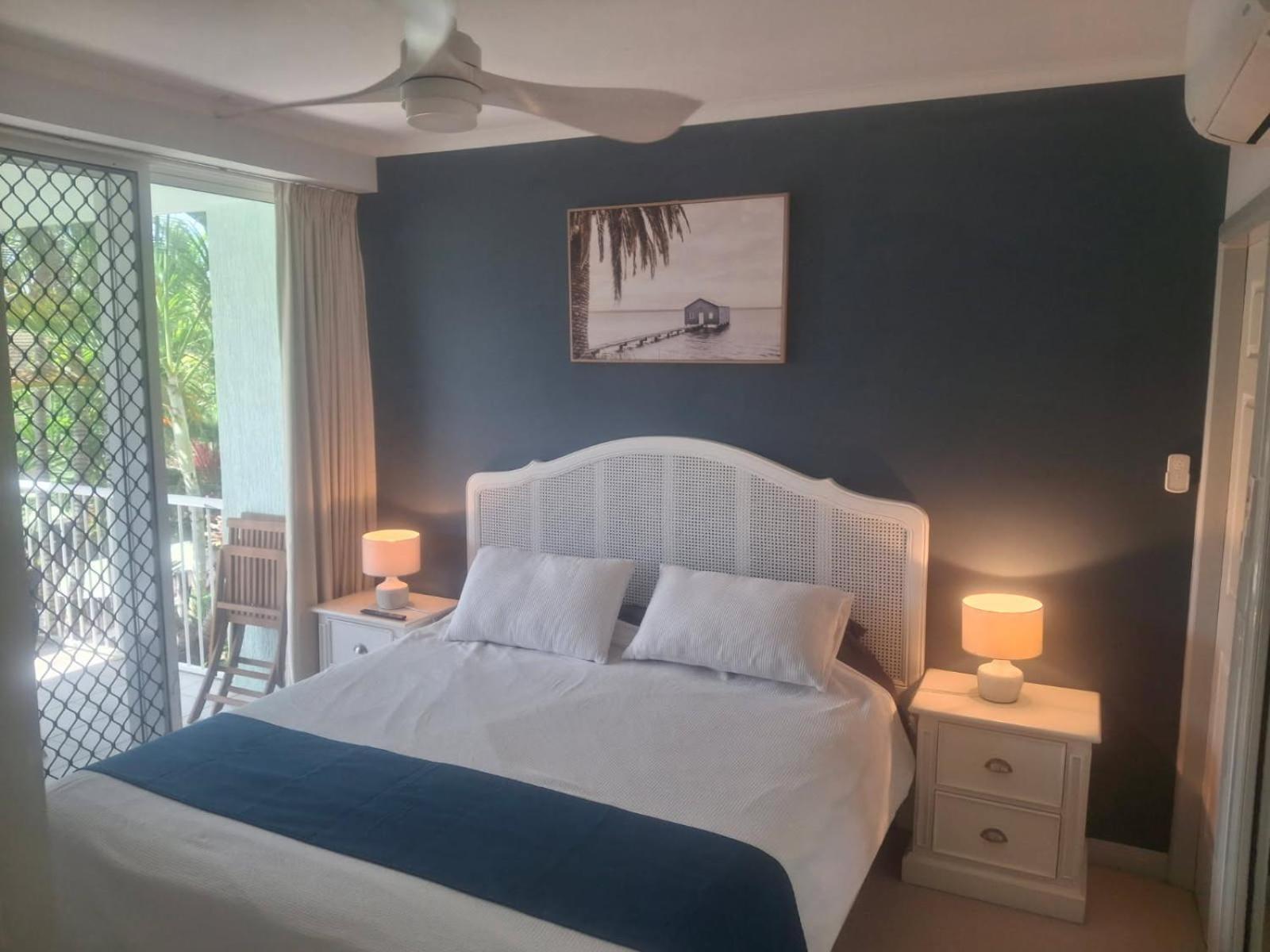 On The Beach Apartments Тринити Бич Экстерьер фото